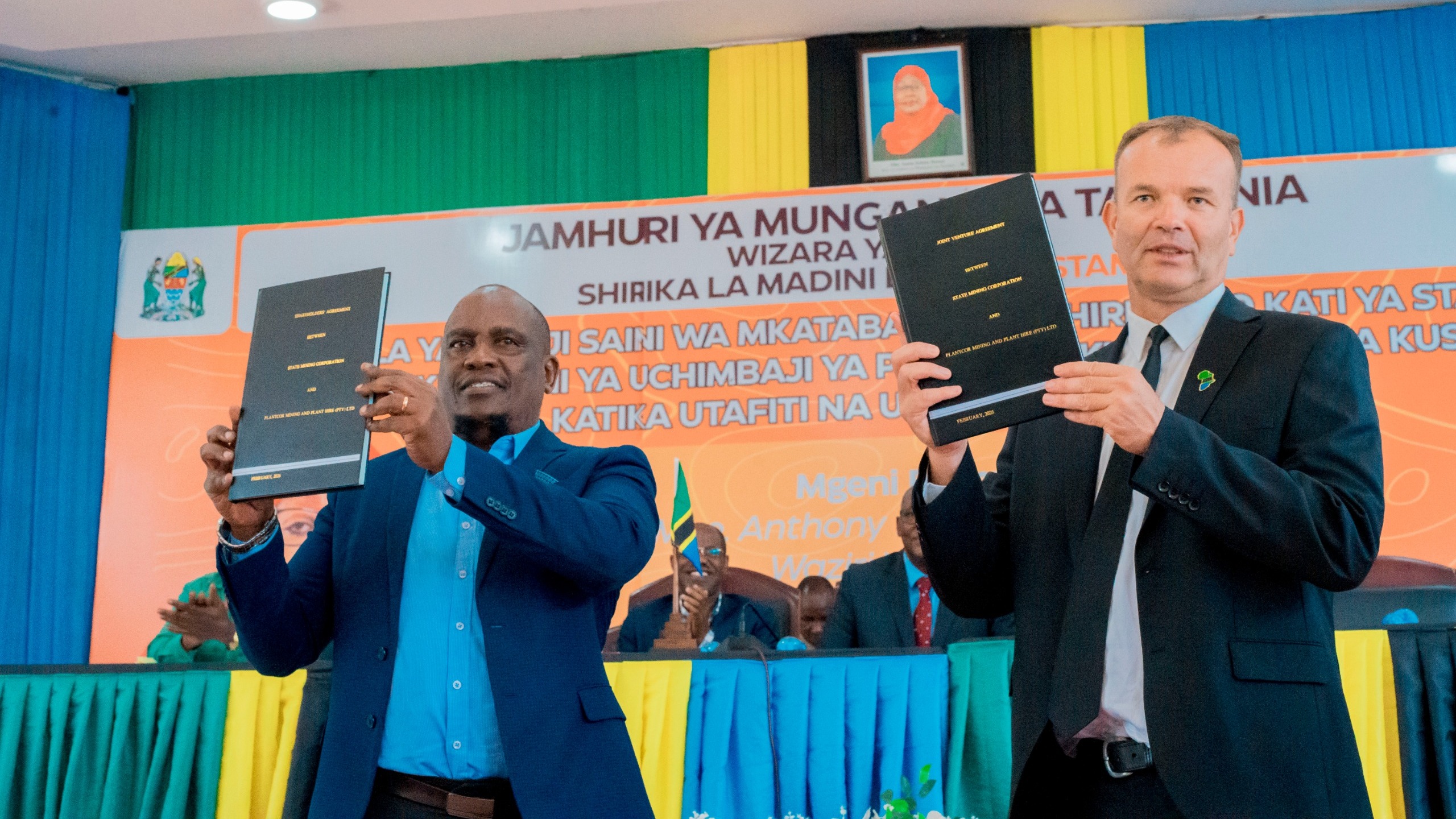 STAMICO YASAINI MKATABA WA KUCHIMBA DHAHABU KATIKA LESENI ZAKE ZA KIGOSI NA KAMPUNI YA PLANTCOR YA AFRIKA KUSINI